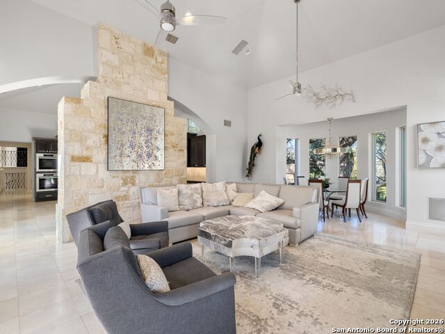 Listing photo id 19 for 14 Duxbury Park