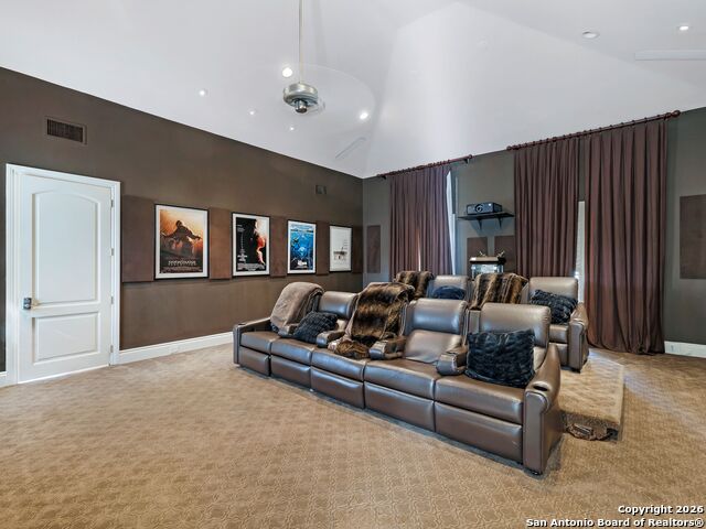 Listing photo id 22 for 14 Duxbury Park