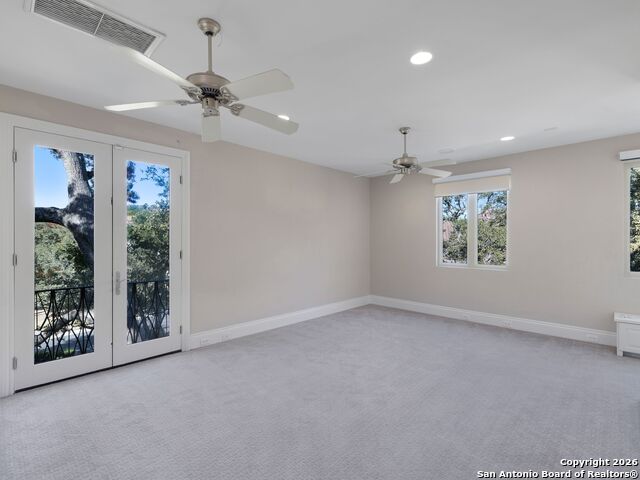 Listing photo id 24 for 14 Duxbury Park