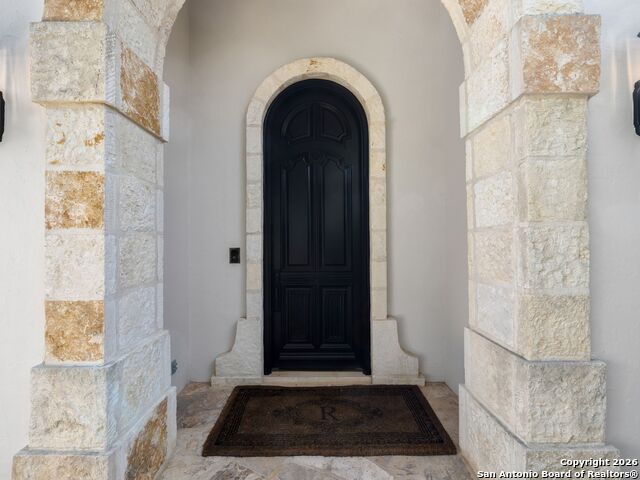 Listing photo id 2 for 14 Duxbury Park