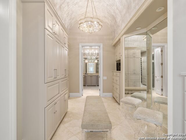 Listing photo id 39 for 14 Duxbury Park