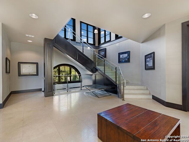 Listing photo id 78 for 14 Duxbury Park