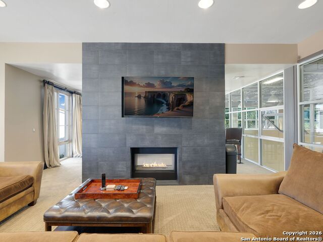 Listing photo id 81 for 14 Duxbury Park