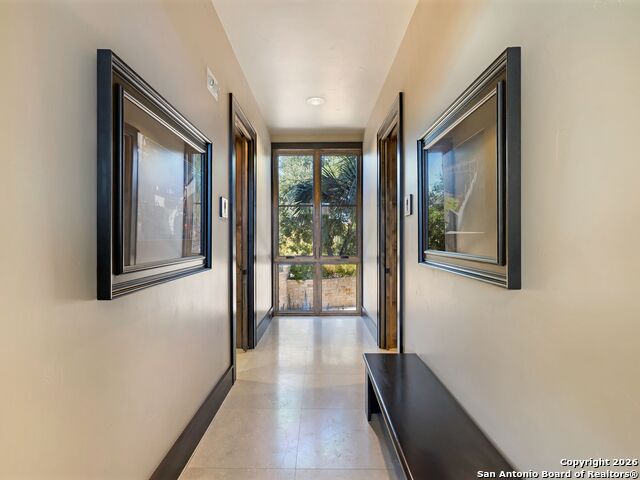 Listing photo id 86 for 14 Duxbury Park