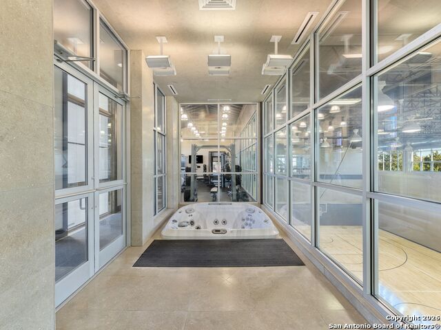 Listing photo id 90 for 14 Duxbury Park