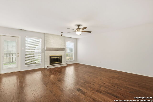 Image 15 of 28 For 1155 Hedgestone