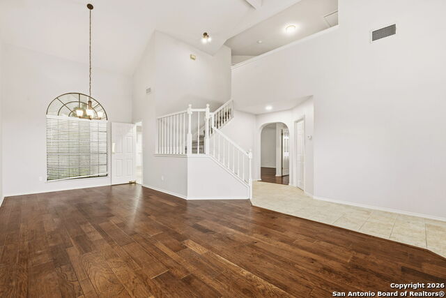 Image 7 of 28 For 1155 Hedgestone