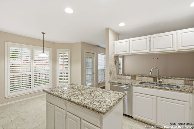 Image 9 of 28 For 1155 Hedgestone