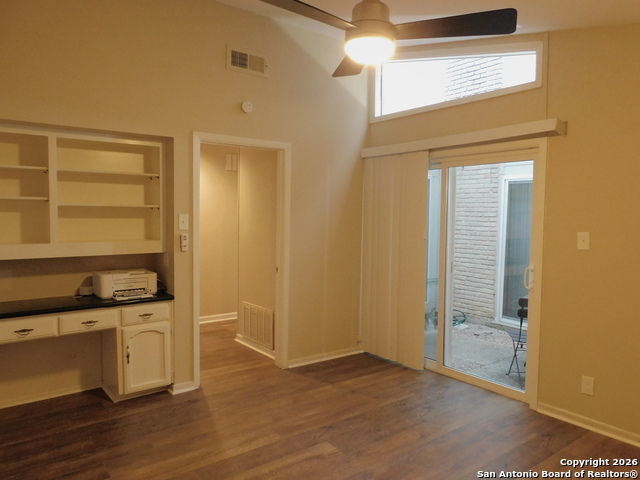 Image 28 of 35 For 11126 Whisper Spring