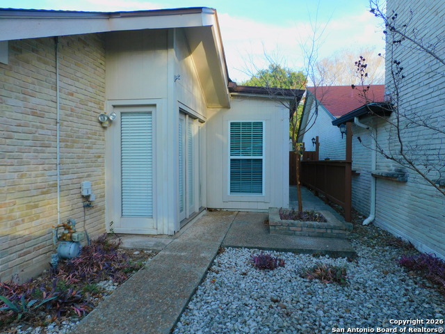 Image 32 of 35 For 11126 Whisper Spring