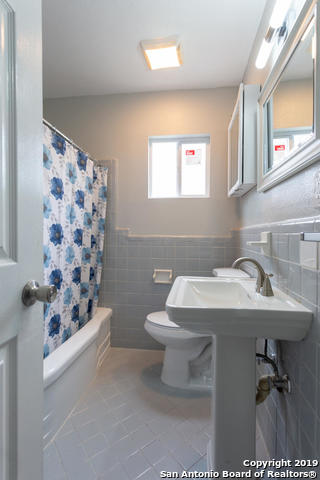 Image 12 of 17 For 102 Antrim  