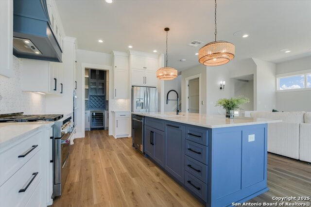 Image 17 of 46 For 420 Lake  