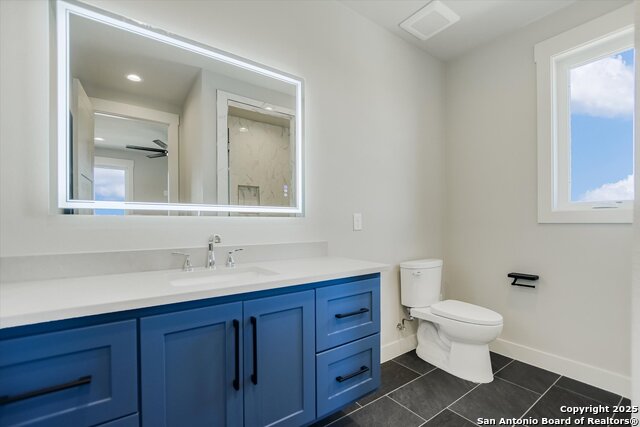 Image 39 of 46 For 420 Lake  