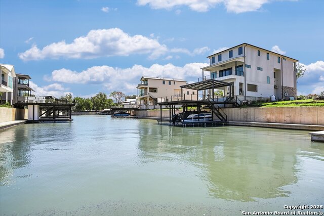 Image 43 of 46 For 420 Lake  