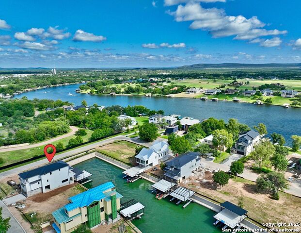 Image 45 of 46 For 420 Lake  