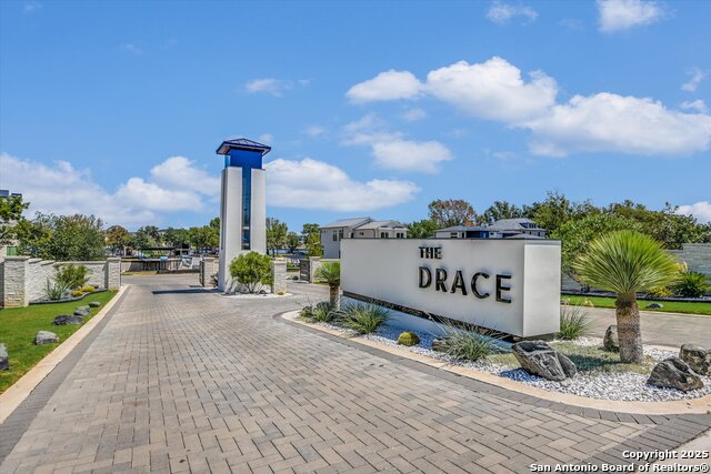 Image 46 of 46 For 420 Lake  