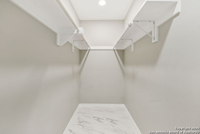 Image 16 of 21 For 110 Weizmann