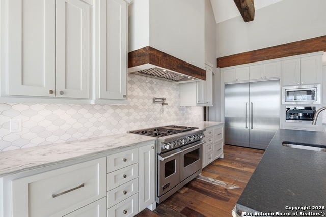 Image 10 of 49 For 22605 Homestead Mesa