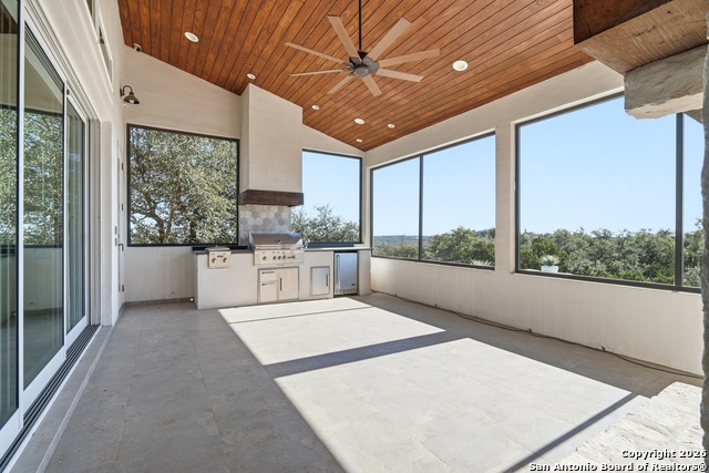 Image 36 of 49 For 22605 Homestead Mesa