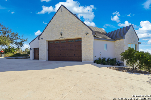 Image 5 of 49 For 22605 Homestead Mesa