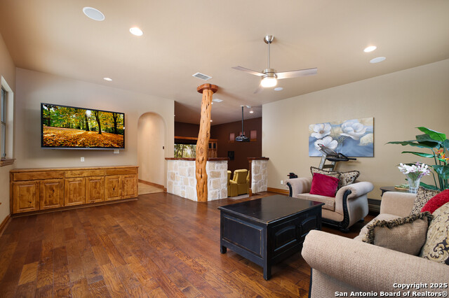 Image 20 of 43 For 26730 Rockwall Pkwy