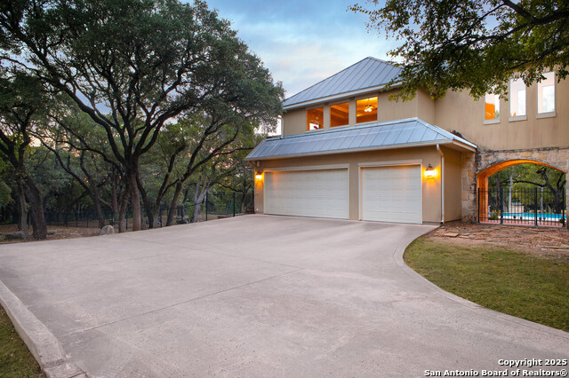 Image 36 of 43 For 26730 Rockwall Pkwy