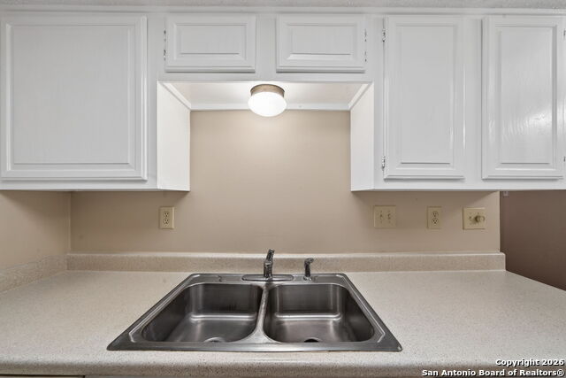 Image 10 of 26 For 4834 Sorrento