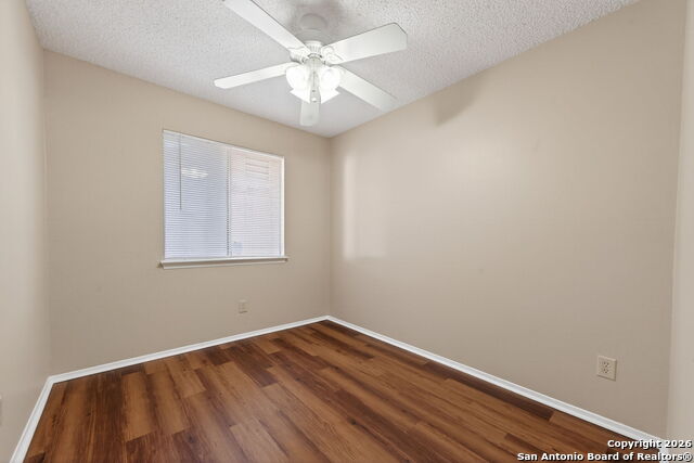 Image 22 of 26 For 4834 Sorrento