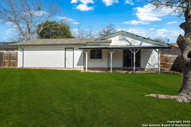 Image 25 of 26 For 4834 Sorrento