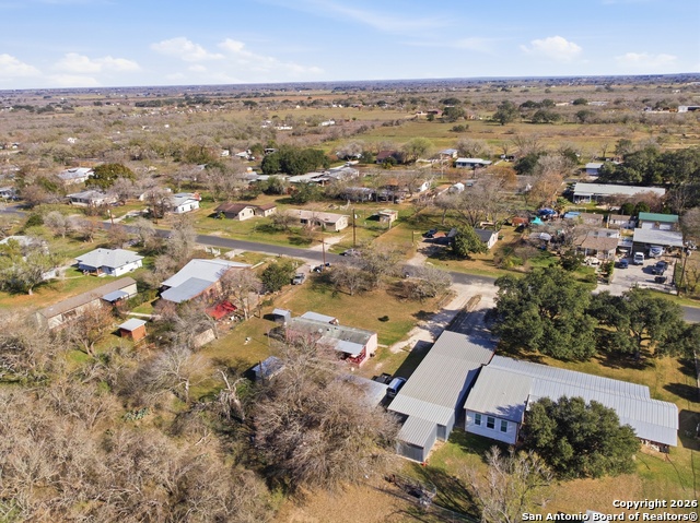 Listing photo id 8 for 4911 Jim Daniel