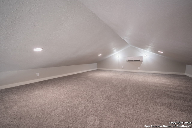 Image 17 of 20 For 1225 Texas Oaks  D