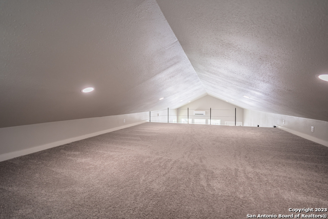 Image 18 of 20 For 1225 Texas Oaks  D