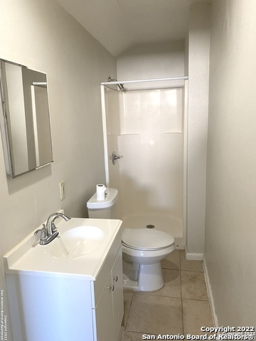 Image 15 of 17 For 232 Cornell Ave  201