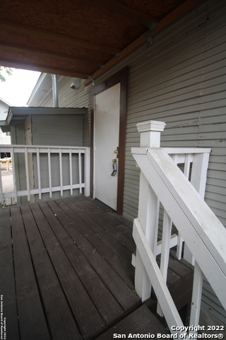 Image 2 of 17 For 232 Cornell Ave  201