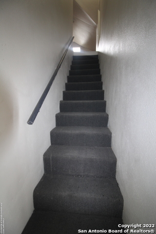 Image 3 of 17 For 232 Cornell Ave  201