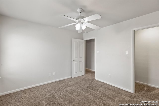 Image 21 of 28 For 208 Valona Dr