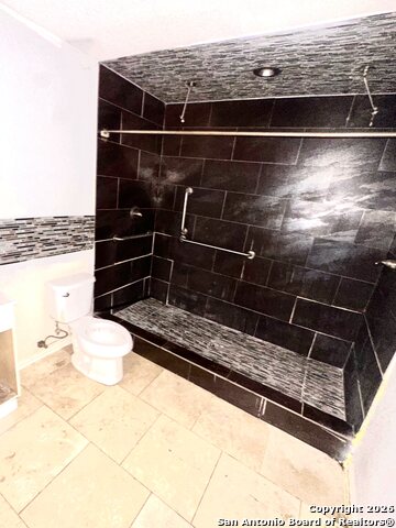 Image 10 of 14 For 1871 Kendalia Ave