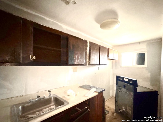 Image 9 of 14 For 1871 Kendalia Ave