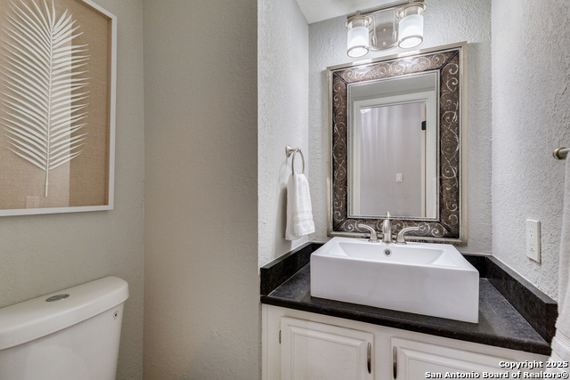 Image 11 of 24 For 7570 Tantivity