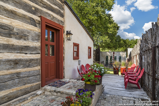 Image 4 of 25 For 104 Austin  