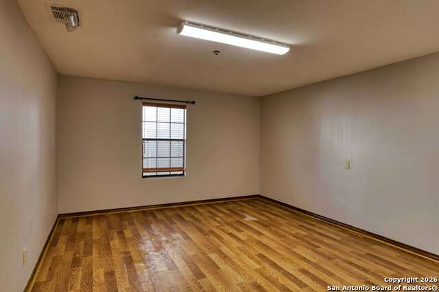 Image 17 of 24 For 4154 Swans Landing