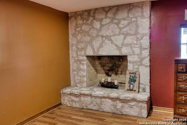 Image 19 of 24 For 4154 Swans Landing