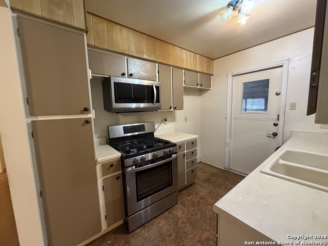 Image 15 of 20 For 7139 Laurel Valley