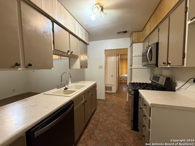 Image 16 of 20 For 7139 Laurel Valley