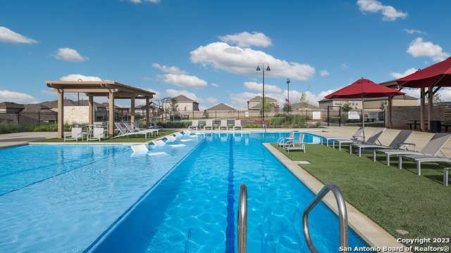 Listing photo id 46 for 10725 Dazzle