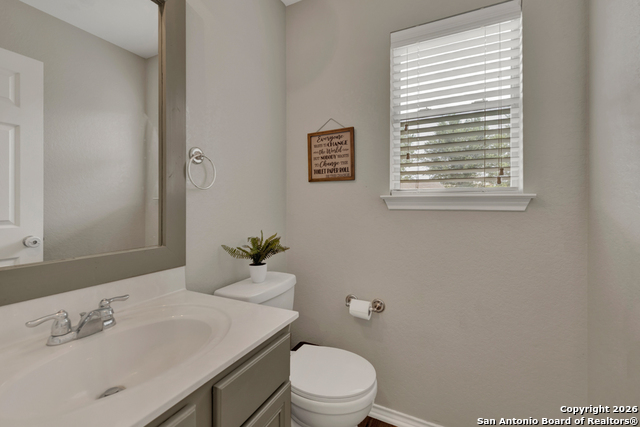 Image 11 of 43 For 2410 Fayette