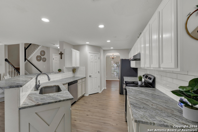 Image 14 of 43 For 2410 Fayette