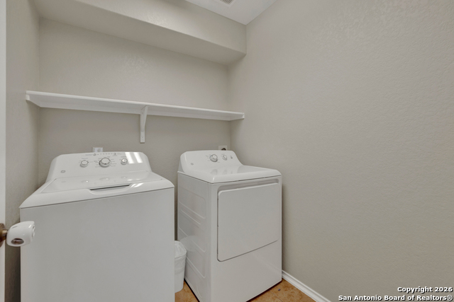 Image 26 of 43 For 2410 Fayette