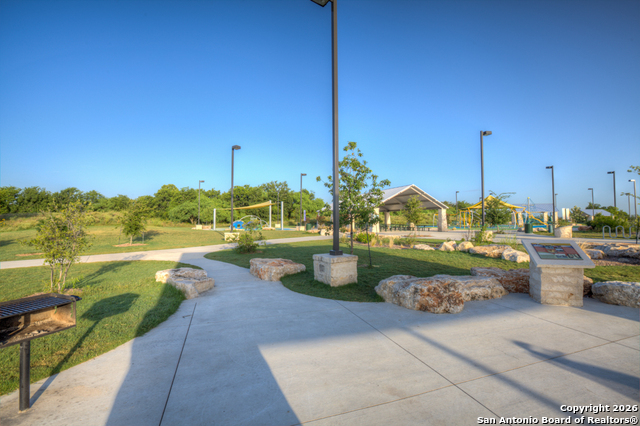 Image 36 of 43 For 2410 Fayette