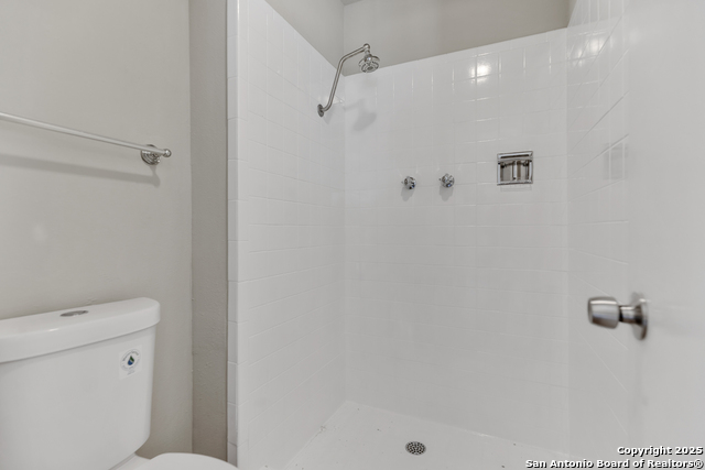 Image 19 of 31 For 4214 Flint Hill St